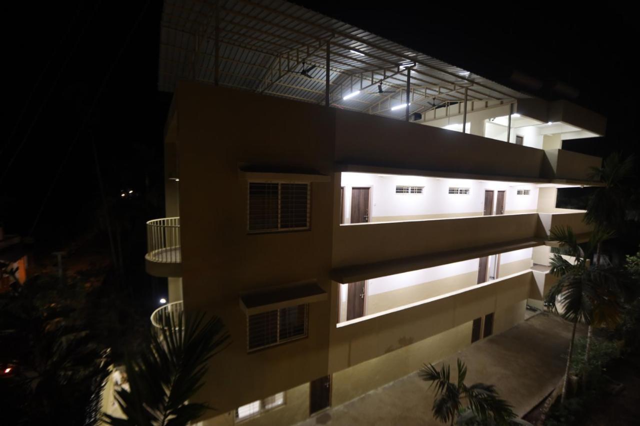 Shree Swami Samarth Resort Diveāgar Exterior foto
